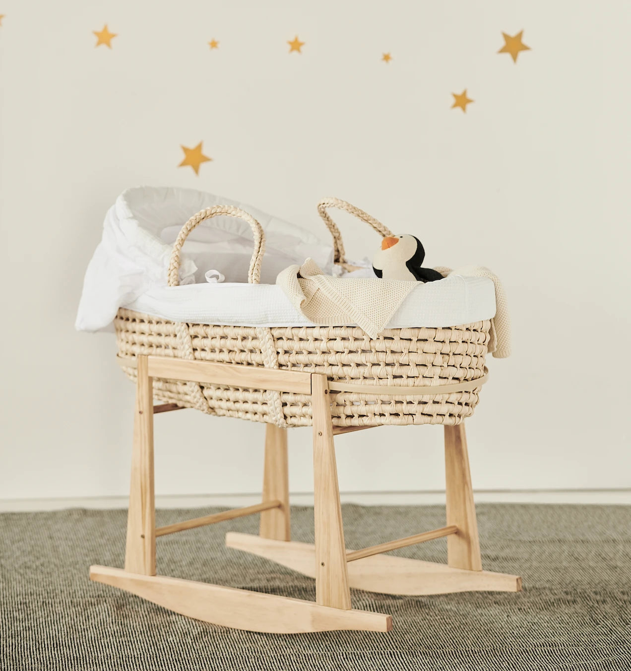 Classic Wicker Moses Basket – MOKEE DUBAI
